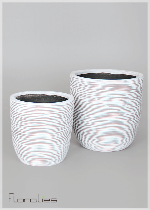 Pot conique gris strié Pot conique gris strié